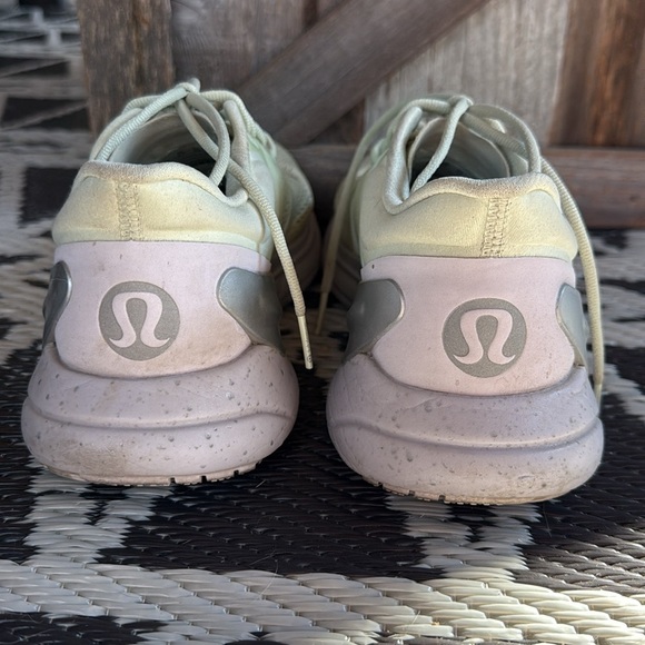 Lululemon | Blissful Run Runners - Picture 6 of 14